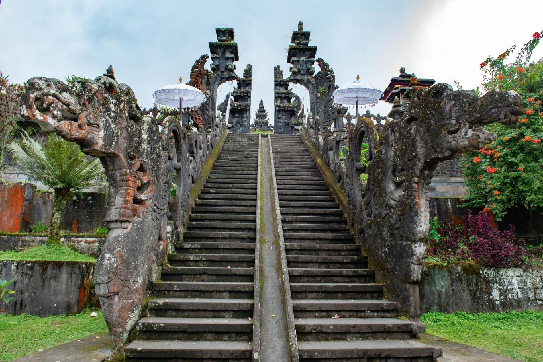 Retreat Villa Toraja Baturinggit Kubu Exterior photo